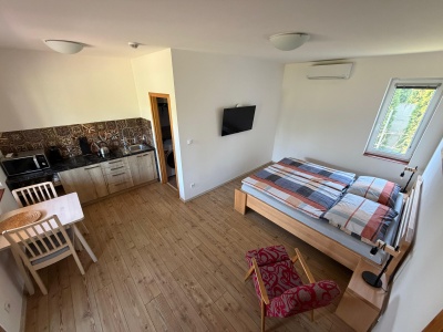 Apartmán 4, Apartmány Přítluky