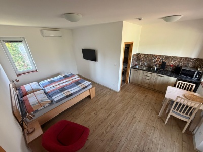 Apartmán 5, Apartmány Přítluky